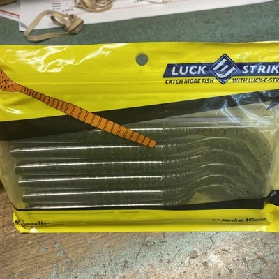 PRIMAL CHASE FISHING LURE CO Luck E Strike 7” Hydra Worm Watermelon Red 6 count pack