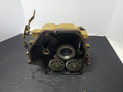 Cubierta del cárter del motor Sears ST/16 Tractor Tecumseh OH160 16HP engranajes de equilibrio Foto 1 de 4