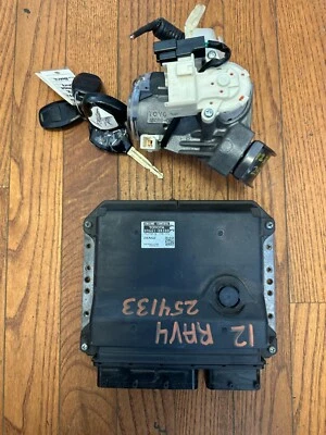 Toyota RAV4 2012 AWD 2,5 L OEM motor computador ECM ECU 0R300 interruptor de encendido y llave Foto 1 de 4