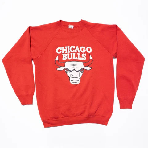 Chicago Bulls Vintage 80s Sweatshirt Men's XL Fruit of the Loom Red Crewneck Cover