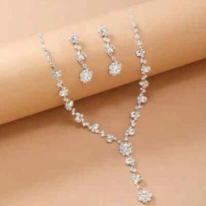 Elegant Necklace and Earrings Set with Silver Sparkle Rhinestone Jewellery Gift - Picture 1 of 4