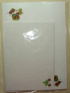 Ladybirds letter writing stationery paper set with matching envelopes 8+4 - Picture 1 of 1