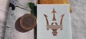 decals decalcomanie déco grand logo maserati diorama couleur or - Imagen 1 de 1