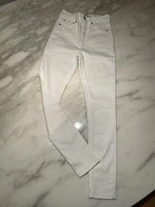 Superdry Jeans weiß Mädchen 12 Jahre XXS  - wie NEU - Bild 1 von 7