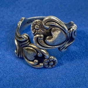 Vintage Avon Sterling Silver Spoon Ring Treasured Heart 1970s Adjustable Sz 8 - Picture 1 of 13