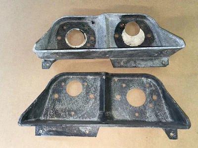 Par de soportes de montaje de luz trasera para parachoques trasero Corvette LH RH 75 76 77 78 79 Foto 1 de 4