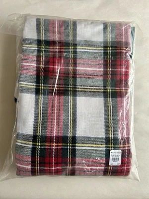 Falda Williams Sonoma Stewart Tartán Árbol de Navidad Foto 1 de 4