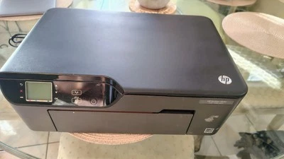 HP Deskjet 3520 e-All-in-One Tintenstrahldrucker - Bild 1 von 4