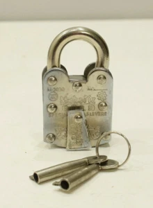 Padlock India Lock and Key Hand Fordged Metal Padlock - Picture 1 of 5