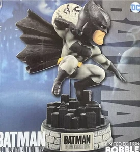 FIGURA BATMAN DC DARKNIGHT BOBBLEHEAD FOREVER FOCO NUEVA EN CAJA - Imagen 1 de 4