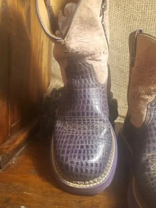Ariat boots Girls size 4 Preowned purple cowboy Stooded - Picture 1 of 20