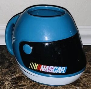 Taza de café de cerámica de gran tamaño casco Sherwood de carreras NASCAR de colección 2003 excelente - Imagen 1 de 4