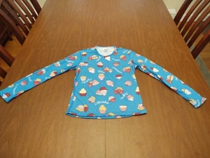 Hot Chillys Youth Girls Medium Pepper Skins Cupcake Print Crewneck Excellent - Picture 1 of 8