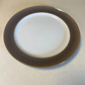 Denby Dinner Plates with Wide Rim. Made in England. Truffle Pattern - Set of 2 - Picture 1 of 6
