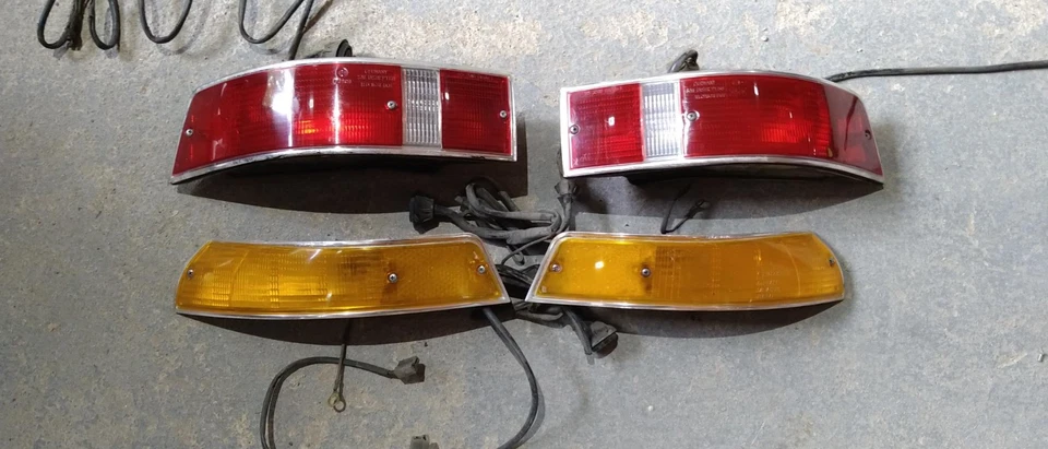 Juego completo de luces delanteras y traseras originales para Porsche 911/912 1969-72 lente Bosch Foto 1 de 4