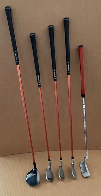 US Kids 7 pc. GOLF SET 3 Wood, 6, 8, 9, PW, Putter, Practice & Titleist Balls - Image 1 of 4