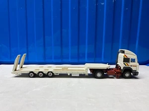 Camion Iveco turbostar con carrellone oldcars 1:43 - Foto 1 di 5