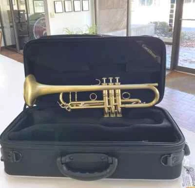 New Carol Brass 5000L-YST-Bb-SLB Pro Bb Trumpet, Satin Lacquer Bell; with Case - Image 1 of 4