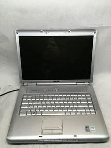 Dell Vostro 1520 Laptop For Parts/Repair Does not power on NO HDD/RAM/Charger JR - Picture 1 of 9