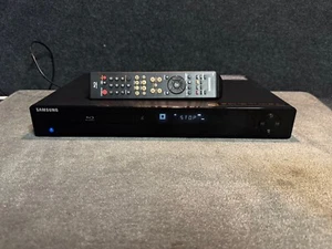 Samsung BD-P1500 1080p Blu-ray Disc Player + Fernbedienung - Bild 1 von 14