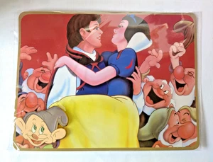 Disney 2004 Family Pin Gathering Celebration Dopey Postcard Pin LE 1000 Sealed - Picture 1 of 3