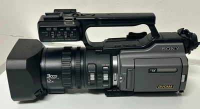 Sony DSR-PD170 Mini DVCAM Camcorder Partial Work AS IS for parts or Repair - Image 1 of 4