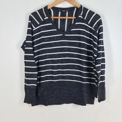 Mango womens knit top size XS charcoal black striped long sleeve Vneck 054628 - Image 1 of 4