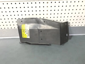 GM OEM NOS 10238389 Splash Shield 1997-2005 Chevrolet Venture - Picture 1 of 3