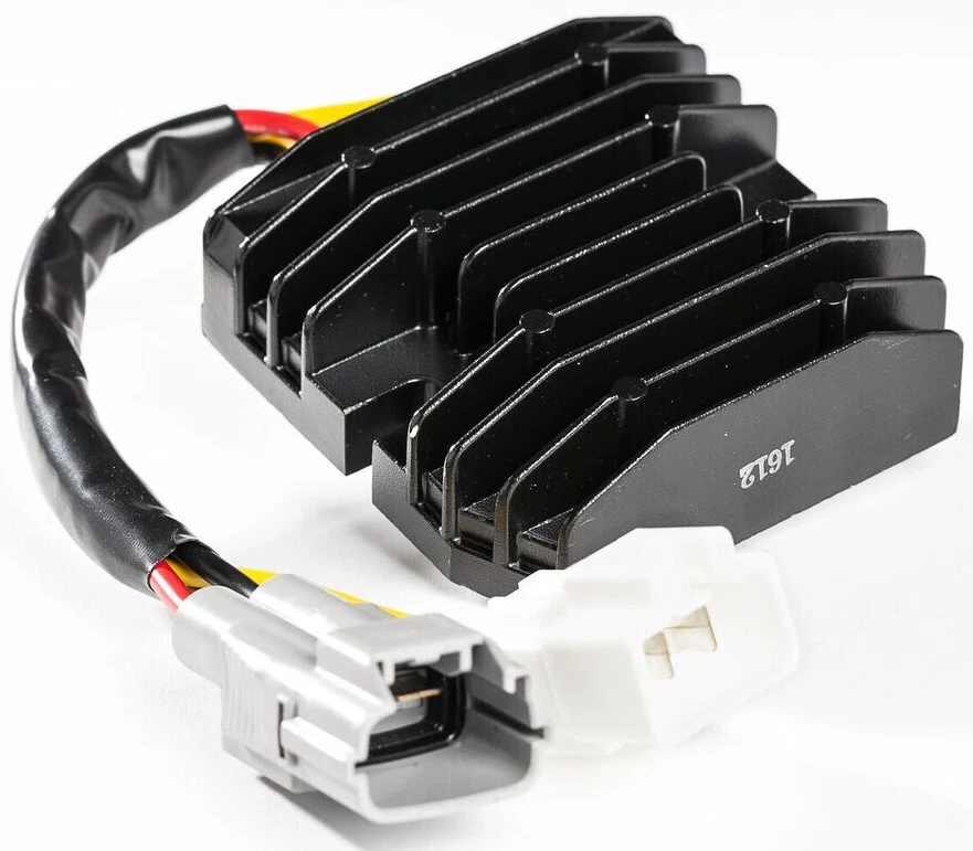 RICKS 2012-2014 VZR1800Z M109RZ Boulevard LE SE ADAPTA AL REGULADOR/RECTIFICADOR SUZUKI 1 Foto 1 de 1