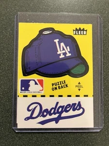 Pegatinas de béisbol Fleer - Gorras de los Dodgers y Yankees - Equipos de la Serie Mundial 2024 - Imagen 1 de 2