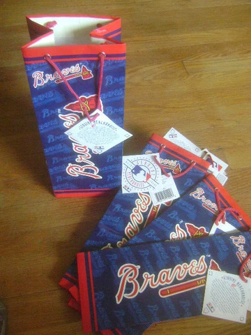 Lot 7 NEW Genuine MLB ATLANTA BRAVES Gift Wine Liquor Handled Bags 13"x4" w/Tags Cover