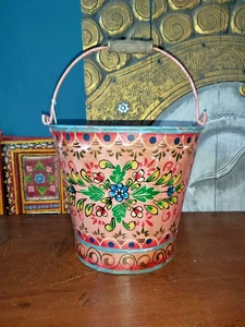 INDIAN VINTAGE HAND PAINTED BUCKET/POT/PLANTER - Picture 1 of 12