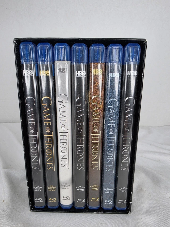 HBO Game of Thrones Complete Series Box Set, Blu-ray DVDs, Seasons 1-7 Foto 1 de 4