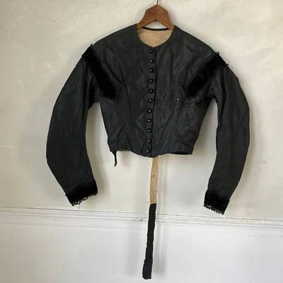 Amazing Black Silk Bodice Star Buttons 1860s Velvet Trim Button Up Blouse 1870s Foto 1 de 4