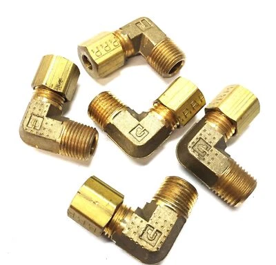 Parker 7/16"-20 x 3/8"-24 Compresión Latón 90 Grados Montaje [Lote de 5] Nuevo de Lote Antiguo Foto 1 de 4