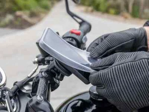 Genuine Quad Lock Poncho Phone Accessory- Google, Samsung, Iphone- Standard/MAG - Picture 1 of 33