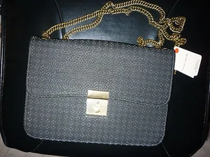 Bershka bolso de mano o colgar del hombro mujer,negro con cadena oro - Picture 1 of 3