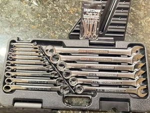 Juego de llaves combinadas SAE de 26 piezas Craftsman de colección NOS 46935 Craftsman 12 piezas Con enano - Imagen 1 de 15