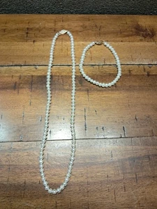 Vintage 18" Pearl Necklace & 7" Bracelet with 10kt Gold Clasp JCM - Picture 1 of 4