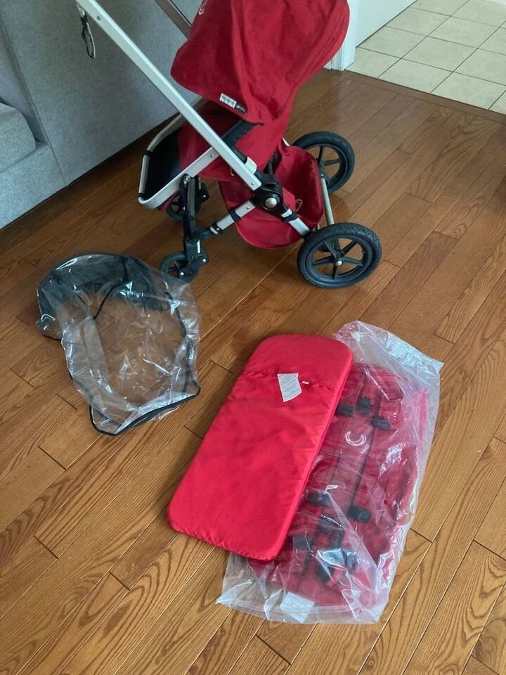 Bugaboo Gecko Single Seat Stroller  System + bassinet, rainfly, cover, manuals - Image 1 of 4