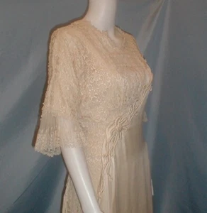 Exquisite Antique Edwardian Wedding Dress 1912 Ivory Satin and Lace - Picture 1 of 9