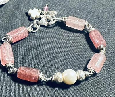 Strawberry quartz sterling silver freshwater pearl bracelets - Image 1 of 3