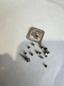 16 Cartier Vintage Crowns. - Picture 1 of 4