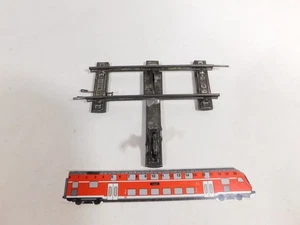 DU586-0,5# Märklin Spur 1 Umschalt-Gleis Umschalter 17,6 cm für Uhrwerk-Betrieb - Picture 1 of 3