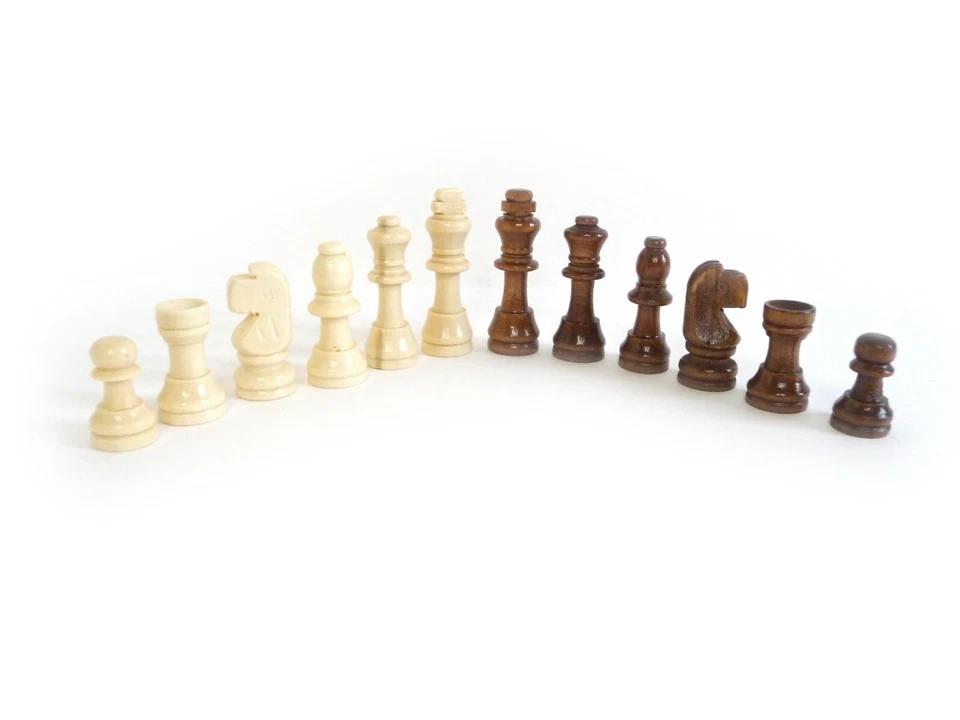 Spare parts : Simple Wood Chess Replacement Pieces - (King 54mm/2.1") - Image 1 of 1