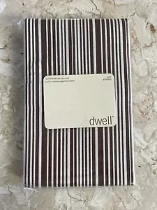 (2) dwell EURO SHAMS 100% Combed Egyptian Cotton THIN STRIPE CHOCOLATE NEW - Picture 1 of 4