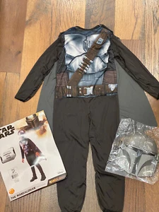Disney Star Wars The Mandalorian Child Costume /Jumpsuit Mask Cape - Picture 1 of 7
