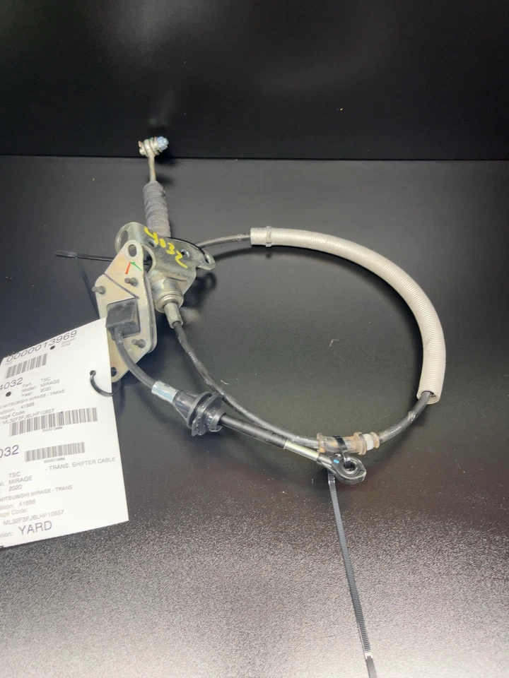 20 MITSUBISHI MIRAGE Trans. Cable de palanca de cambios Foto 1 de 4