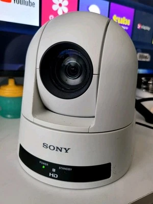 Sony SRG-300H W 1080p Full HD Pan/Tilt/ PTZ, Video Camera - Image 1 of 4