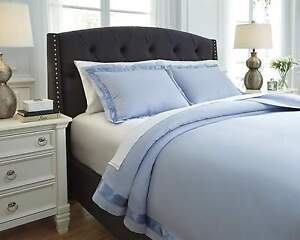 New Ashley Furniture Home Farday Soft Blue Satin Trim Queen Duvet Cover Set 3pc
